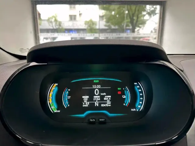 Chery eQ1 — Фото автомобиля 6