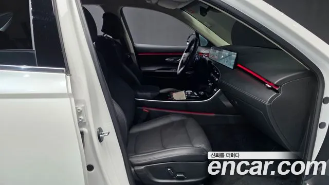 Genesis GV70 2.5T Бензин 2WD — Фото автомобиля 10