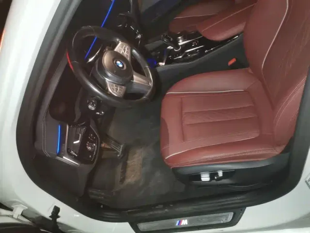 BMW 5 Series — Фото автомобиля 14