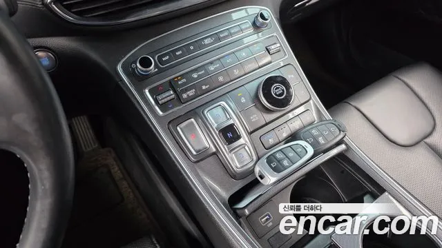 Hyundai Santa Fe Santa Fe (New) — Фото автомобиля 12