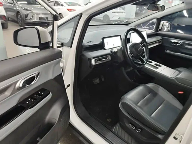 GAC Aion Y — Фото автомобиля 15