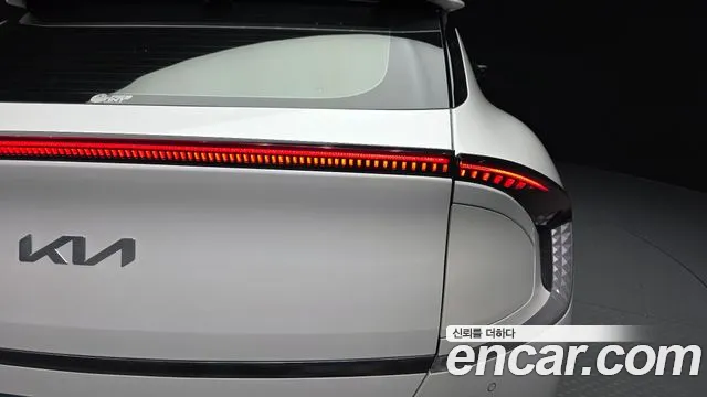 Kia EV6 — Фото автомобиля 23