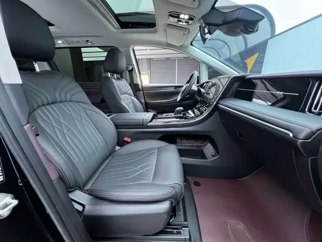 GAC Trumpchi M8 — Фото автомобиля 19