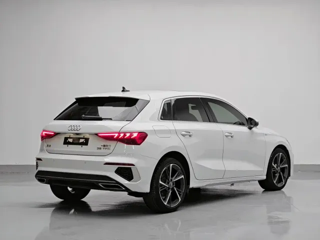 Audi A3 — Фото автомобиля 5