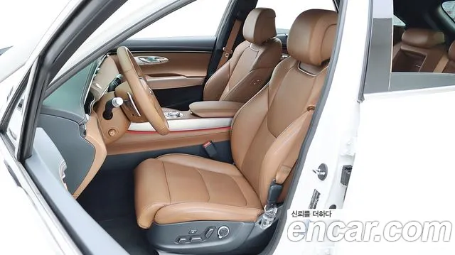 Genesis GV70 — Фото автомобиля 5