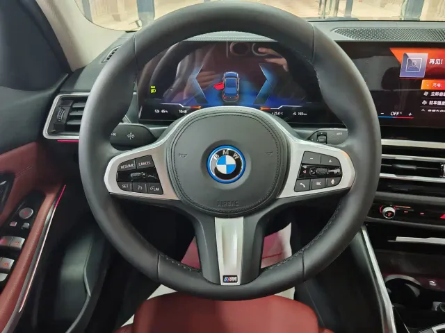 BMW i3 — Фото автомобиля 11