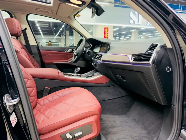 BMW X5 — Фото автомобиля 12