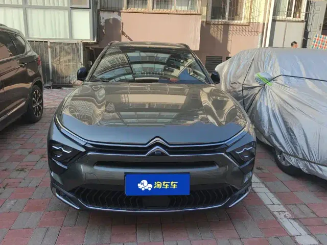 Citroen C5 X — Фото автомобиля 2