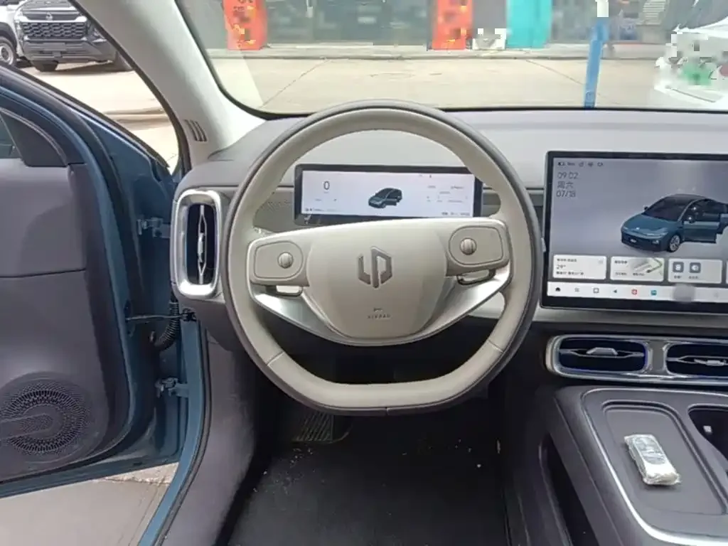 Leapmotor Leapmotor B01 2026 550 LiDAR Edition — Фото автомобиля 10