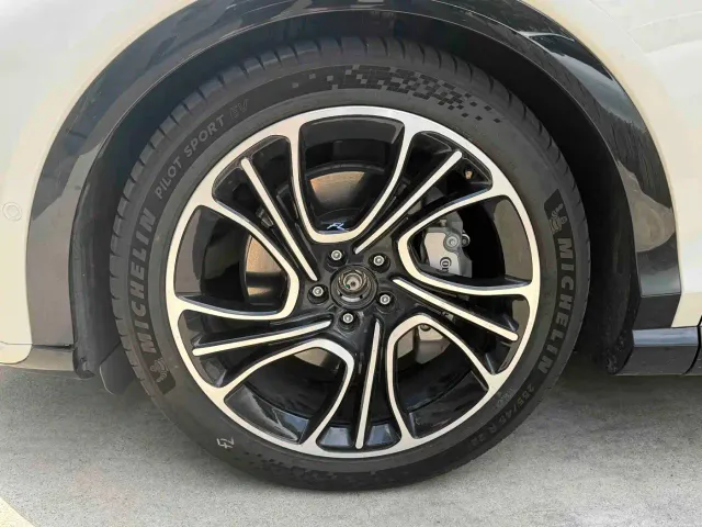 IM Motors IM LS7 — Фото автомобиля 4