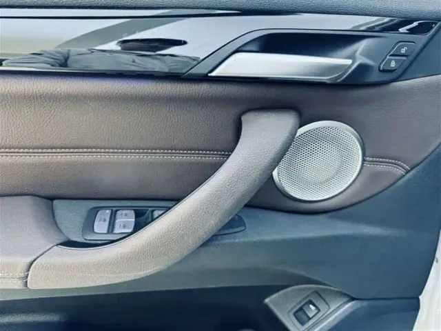 BMW X1 — Фото автомобиля 9