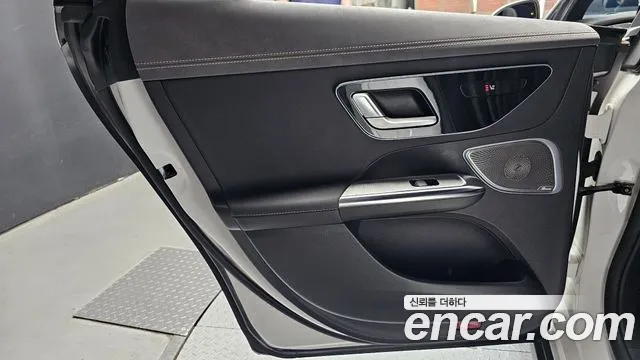 Mercedes-Benz EQE — Фото автомобиля 25