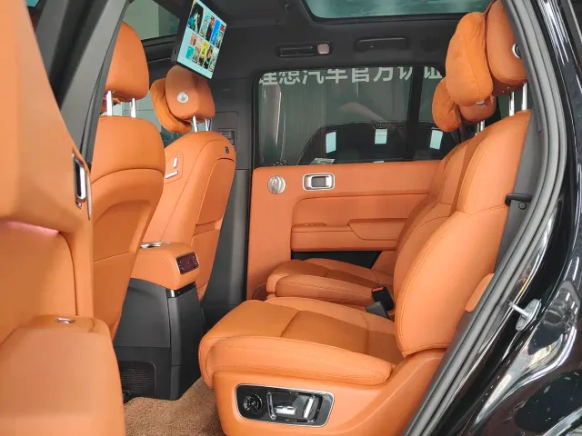 Li Auto Li Xiang L9 2024 Model Ultra — Фото автомобиля 4