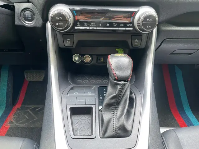 Toyota Wildlander — Фото автомобиля 15