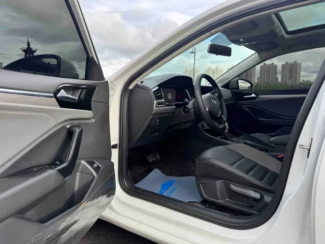 Volkswagen Sagitar — Фото автомобиля 7