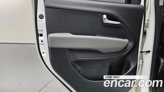 Kia RAY Новый Kia Ray Signature — Фото автомобиля 24