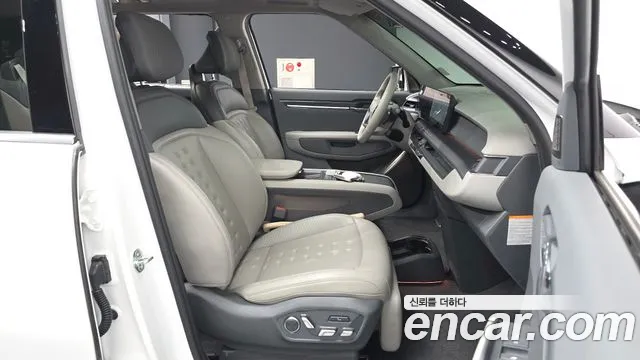 Kia EV9 — Фото автомобиля 17