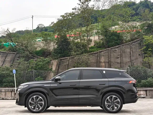 Chery Fengyun T10 — Фото автомобиля 9