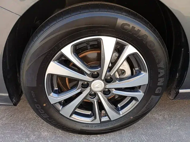 Changan Eado — Фото автомобиля 22