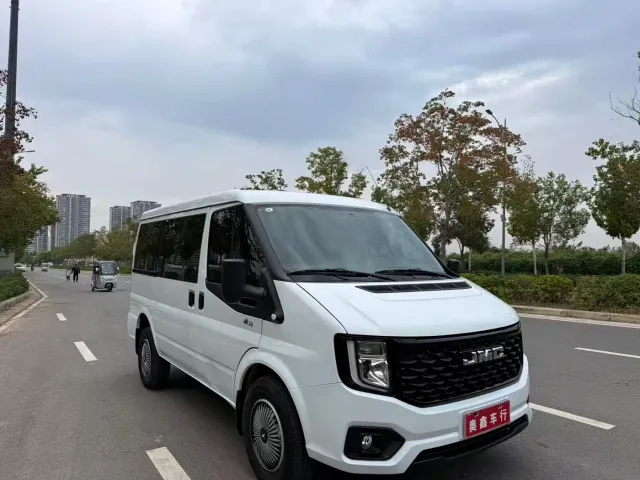 Фотография автомобиля — JMC Fushun