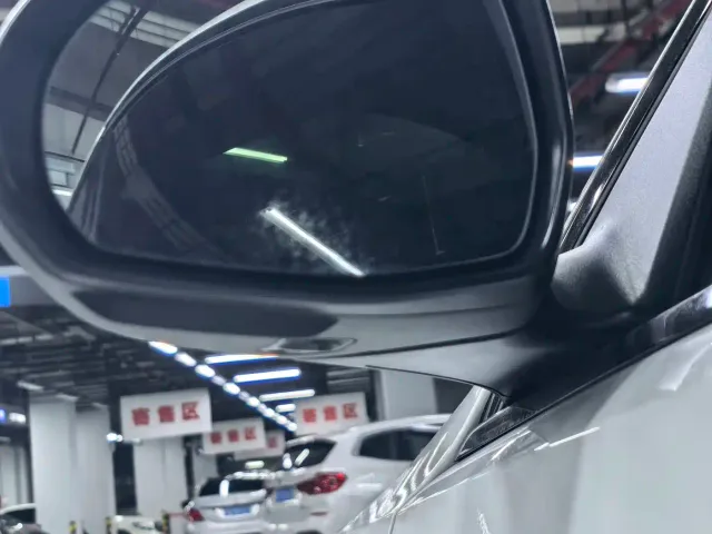 Mercedes-Benz C-Class — Фото автомобиля 15