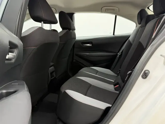 Toyota Corolla — Фото автомобиля 10