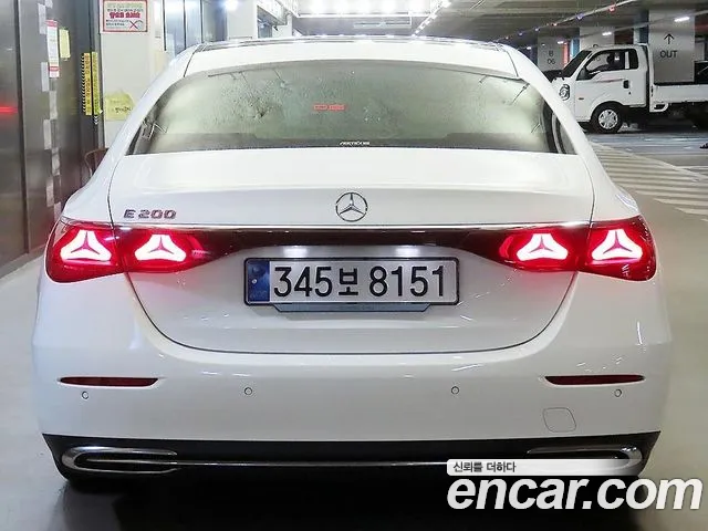 Mercedes-Benz E-Class W214 — Фото автомобиля 5