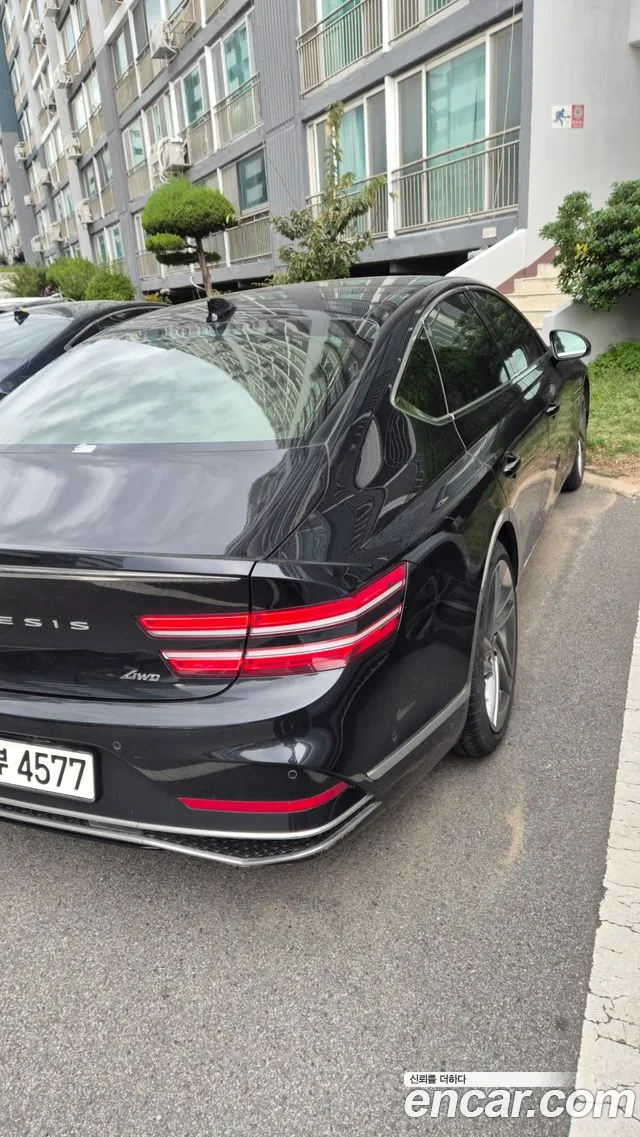 Genesis G80 RG3 — Фото автомобиля 2