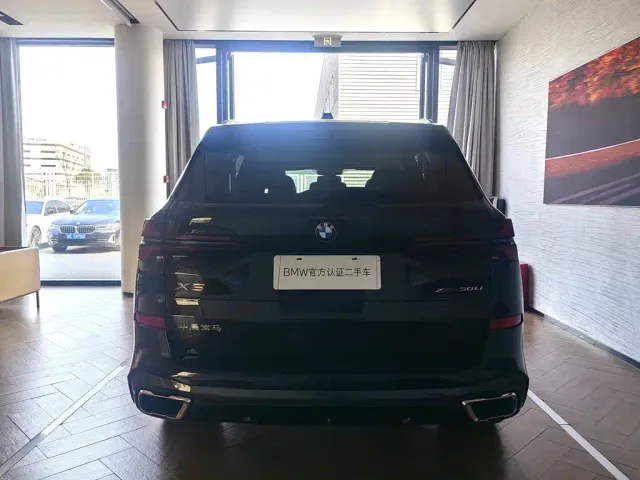 BMW X5 — Фото автомобиля 5
