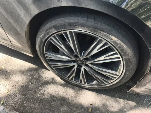Audi A6L — Фото автомобиля 24