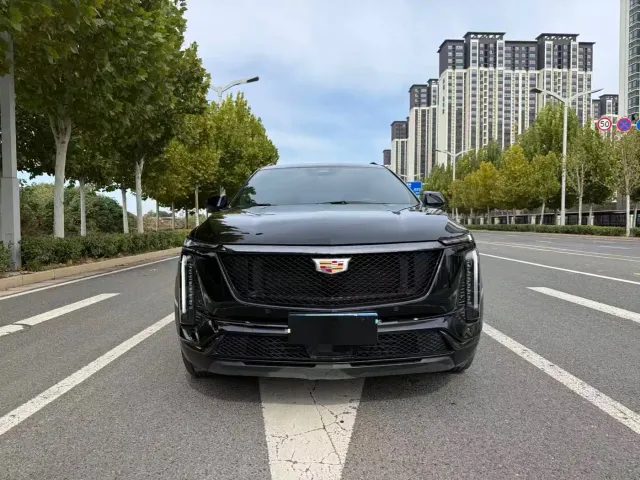 Cadillac XT5 — Фото автомобиля 2