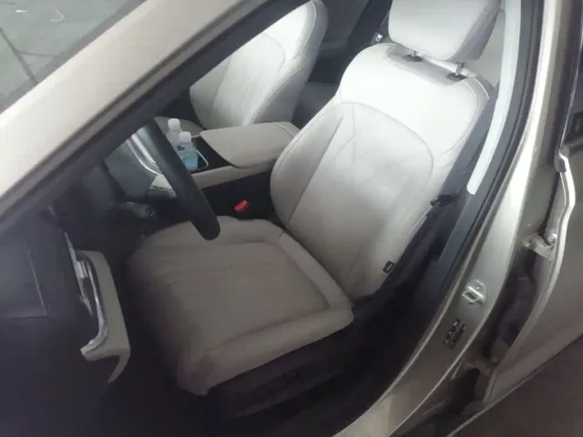 Geely Galaxy Stellar 6 — Фото автомобиля 14
