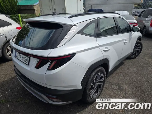 Hyundai Tucson Бензин 1.6 турбо 2WD — Фото автомобиля 2