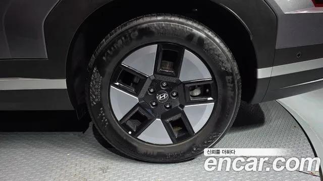 Hyundai Santa Fe MX5 — Фото автомобиля 6