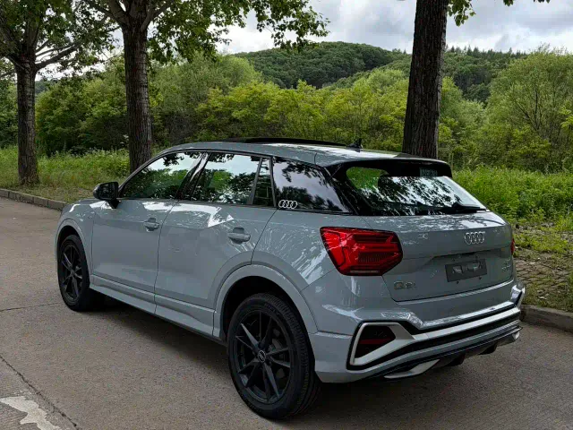 Audi Q2L — Фото автомобиля 4