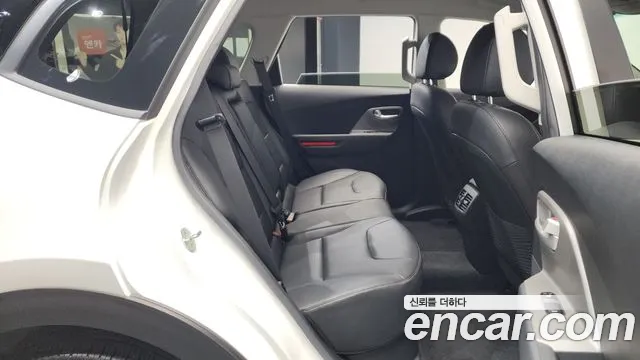 Kia Niro Niro Plus Earth — Фото автомобиля 11
