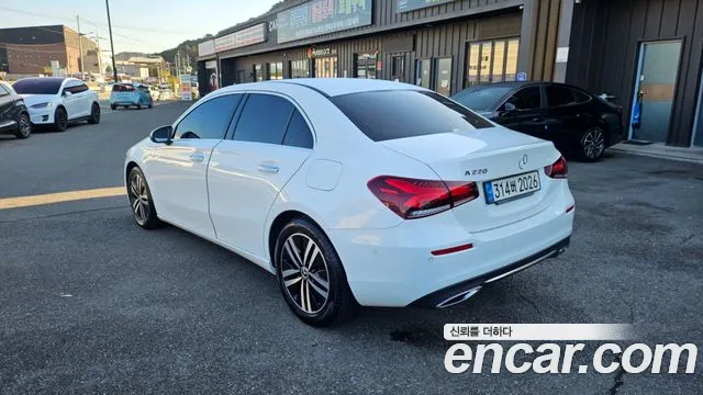 Mercedes-Benz A-Class W177 — Фото автомобиля 4