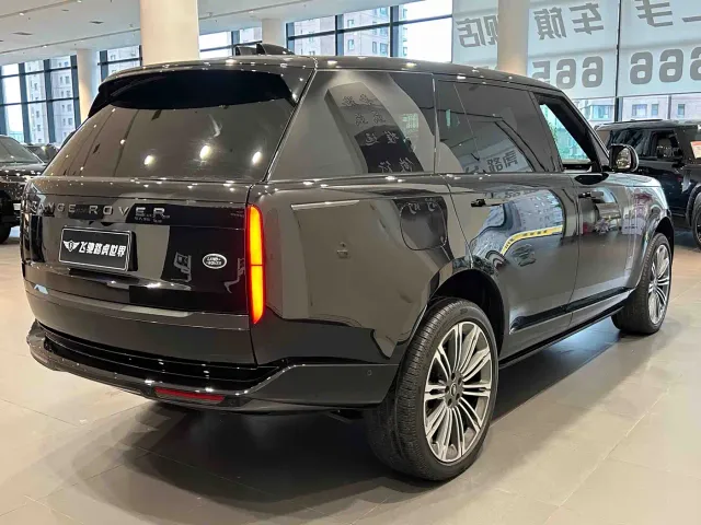 Land Rover Range Rover — Фото автомобиля 20