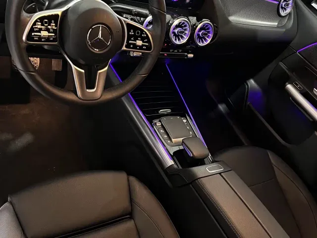 Mercedes-Benz GLA-Class — Фото автомобиля 7