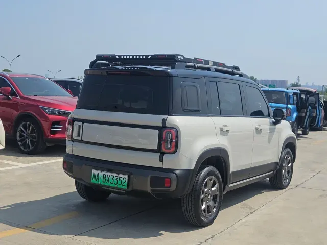 Baojun Yep Plus — Фото автомобиля 6