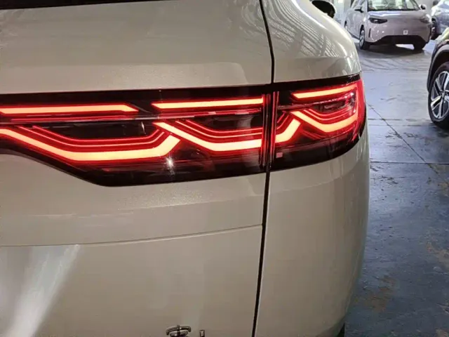 BYD Song L DM-i — Фото автомобиля 7