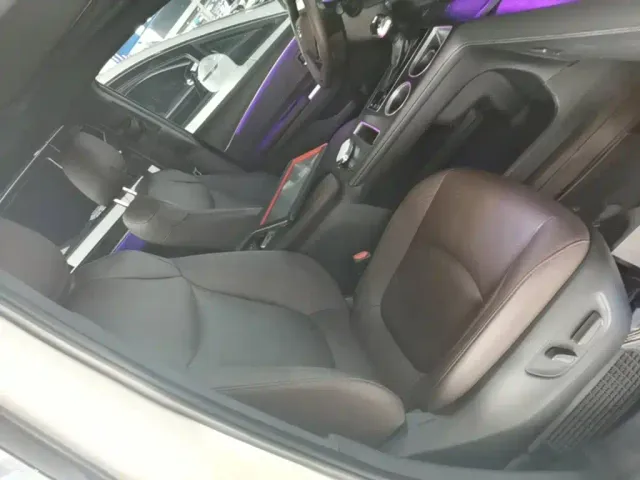 Toyota Sienna — Фото автомобиля 24