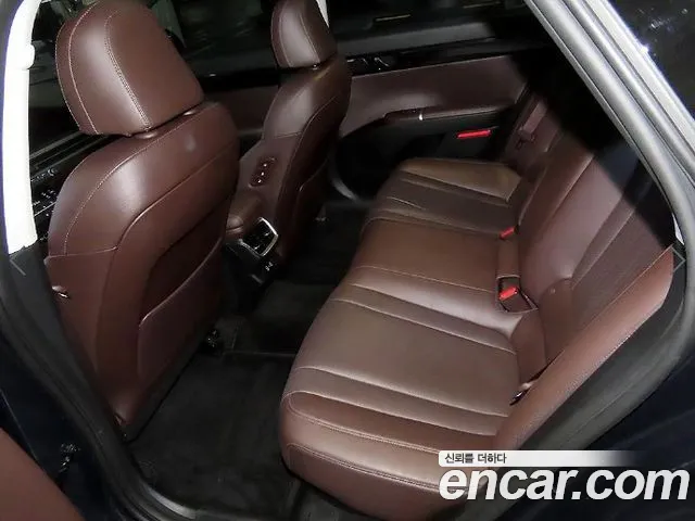 Hyundai Grandeur GN7 — Фото автомобиля 7