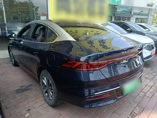 BYD Qin PLUS — Фото автомобиля 4