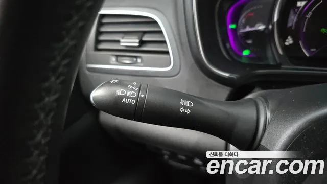 Renault Korea QM6 New — Фото автомобиля 24