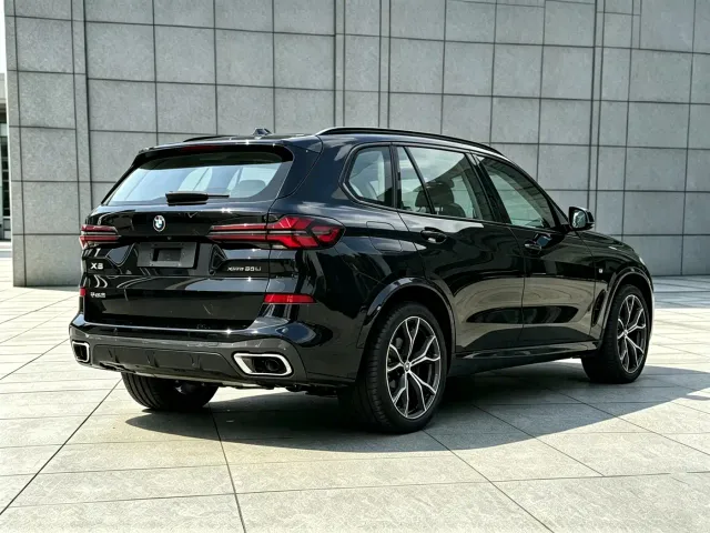 BMW X5 — Фото автомобиля 18