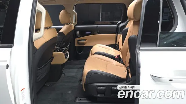 Kia Canival Carnival 4 поколение Бензин 7 мест Signature — Фото автомобиля 10