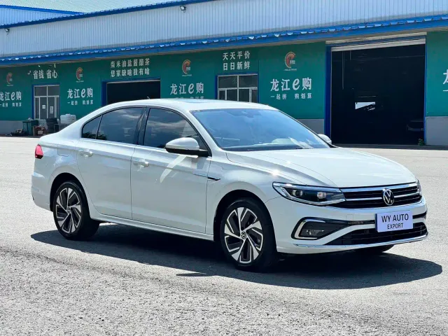 Volkswagen Bora — Фото автомобиля 3