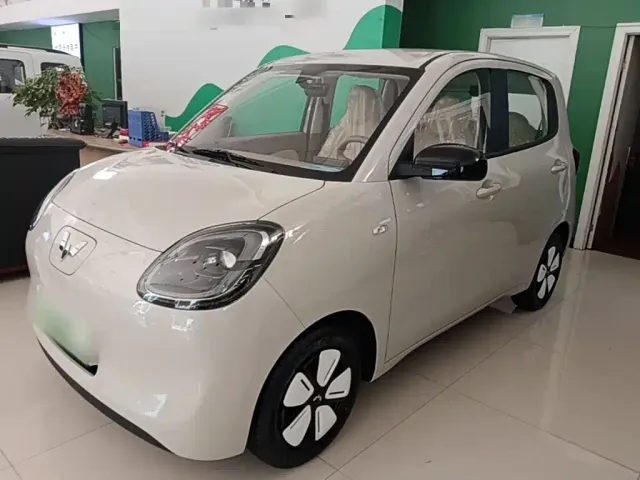 Фотография автомобиля — Wuling Hongguang Mini EV