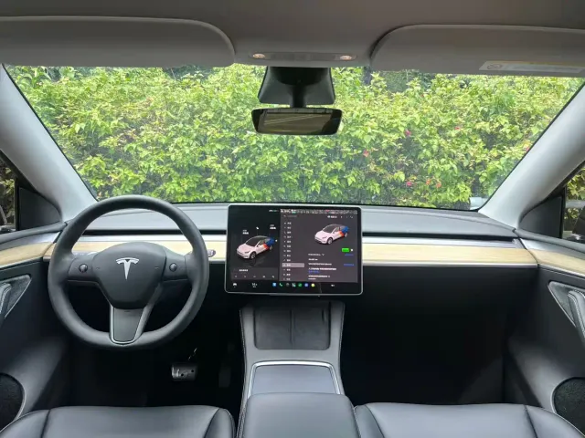 Tesla Model Y 2022 Facelift Rear-Wheel Drive Version — Фото автомобиля 6